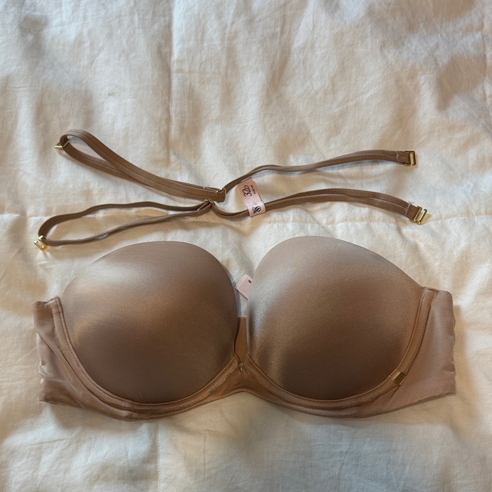 NWOT: Victoria's Secret Very Sexy Tan Strapless Bra